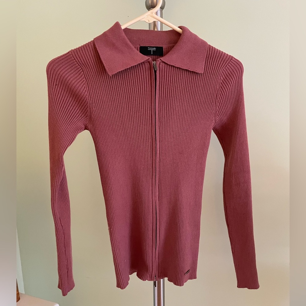 Tahari pink zip sweater with collar